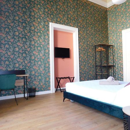 Hibiscus - Etnea Rooms Катанія Екстер'єр фото