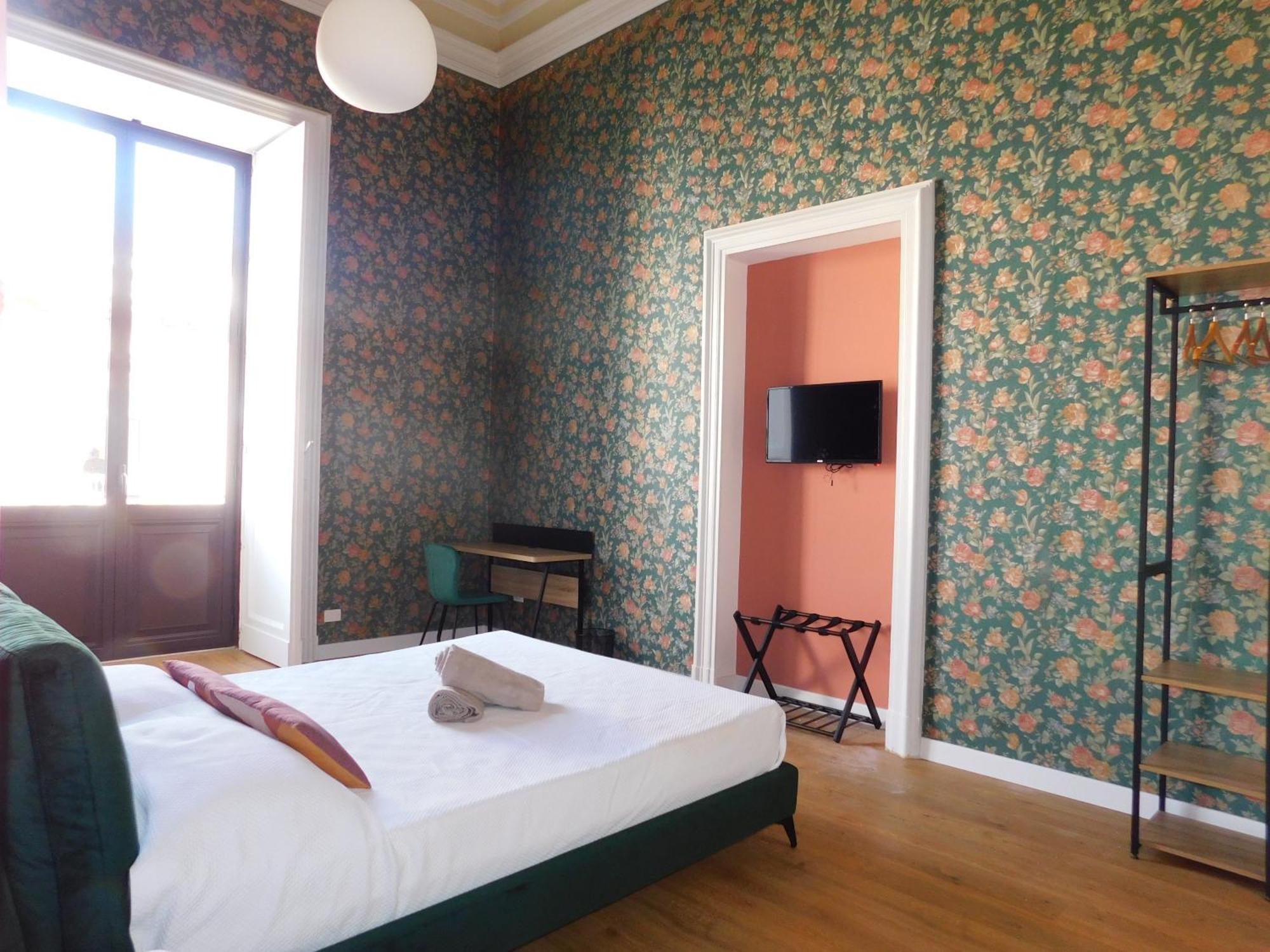 Hibiscus - Etnea Rooms Катанія Екстер'єр фото