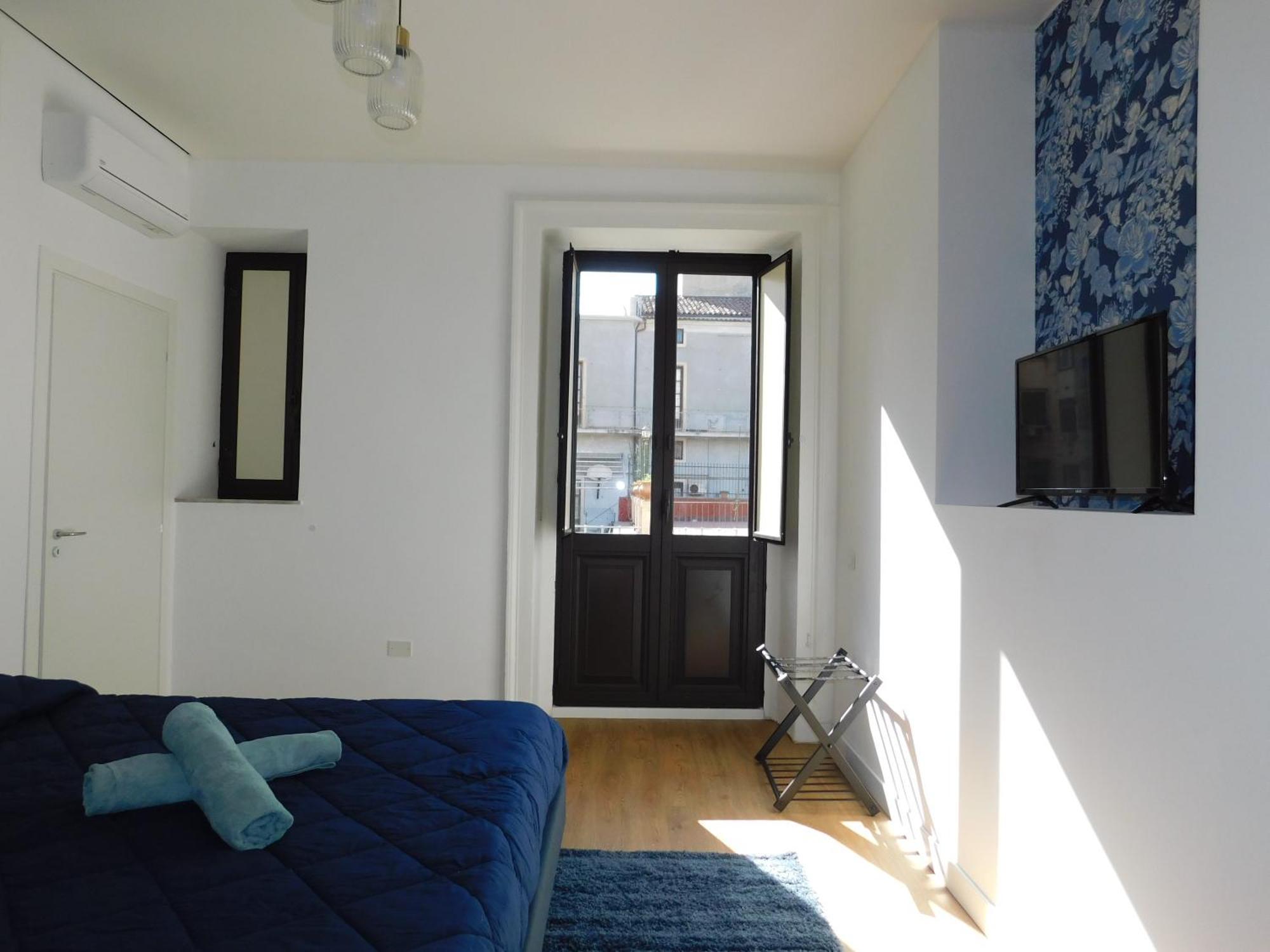 Hibiscus - Etnea Rooms Катанія Екстер'єр фото