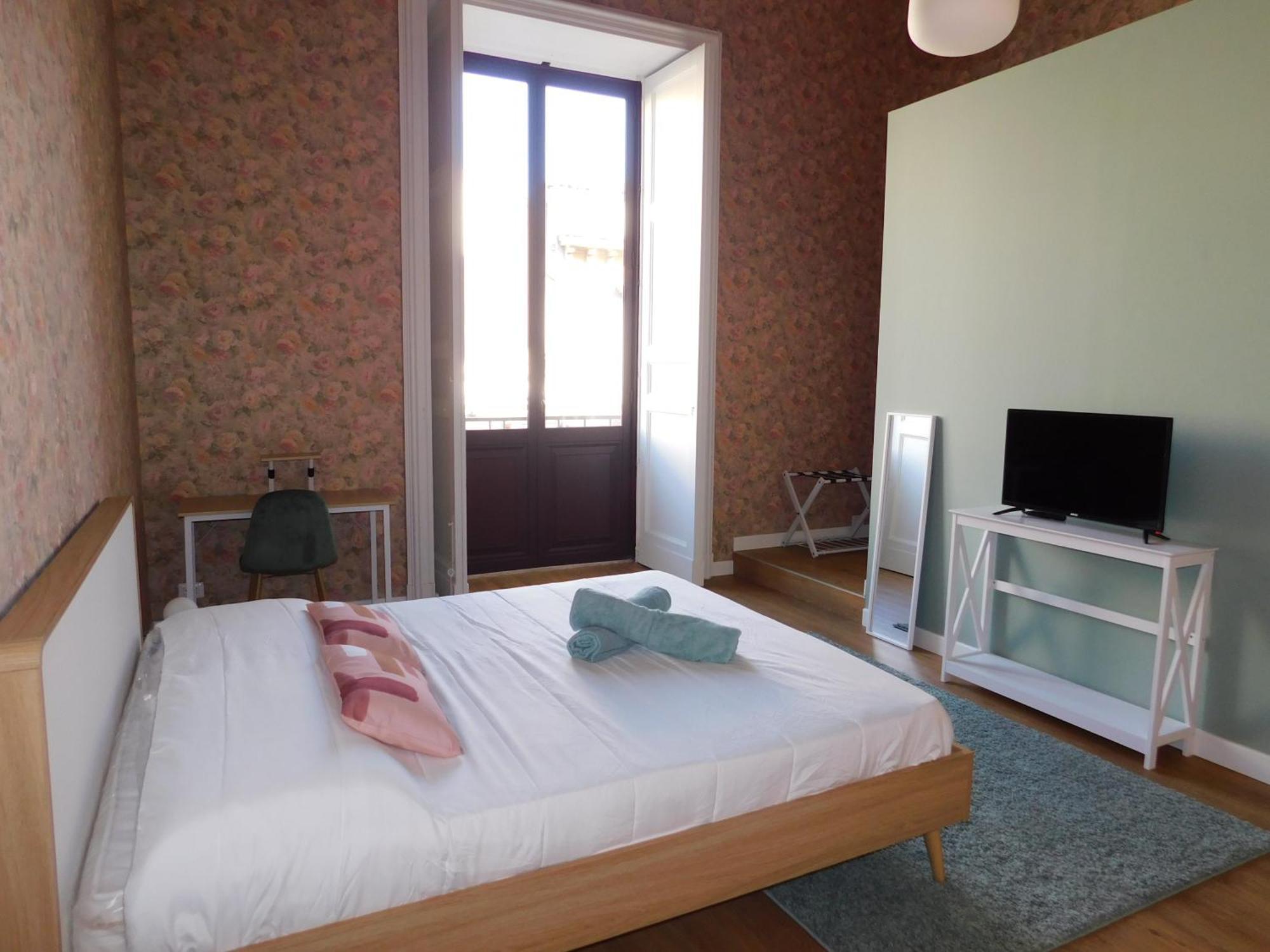 Hibiscus - Etnea Rooms Катанія Екстер'єр фото